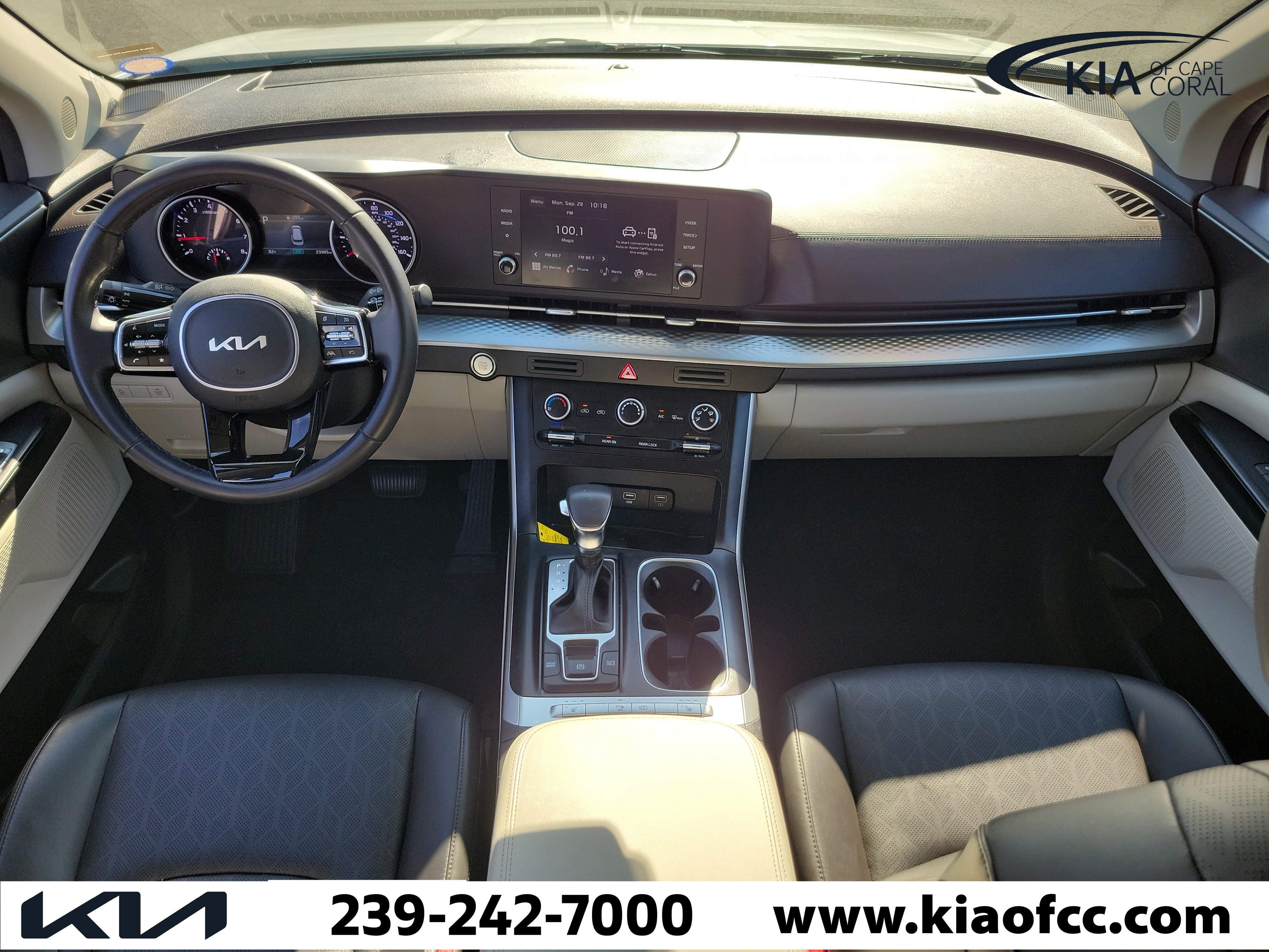 Certified 2024 Kia Carnival LX FWD image 16
