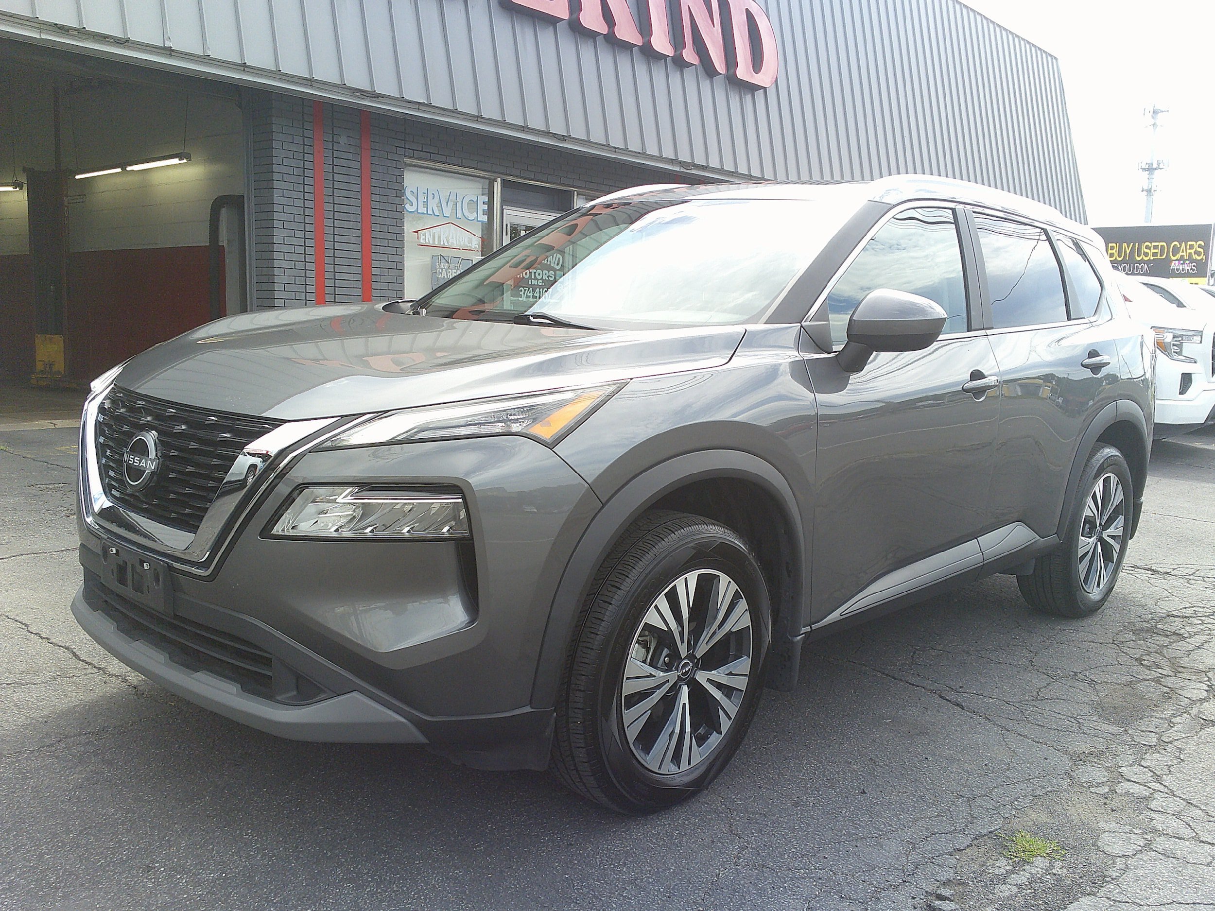 Used 2023 Nissan Rogue SV w/ SV Premium B Package AWD/4WD image 10