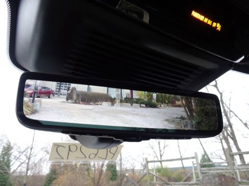 Certified 2025 Land Rover Range Rover Sport Dynamic SE image 35