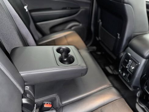 Used 2020 Jeep Grand Cherokee Altitude image 37