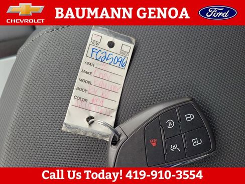 Used 2025 Chevrolet Equinox EV RS w/ Convenience Package II FWD image 23
