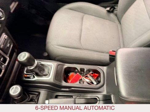 Used 2022 Jeep Wrangler Unlimited Sport AWD/4WD image 15
