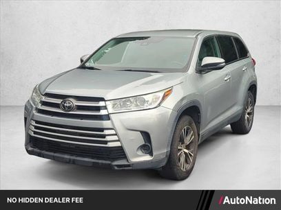 Used 2019 Toyota Highlander LE