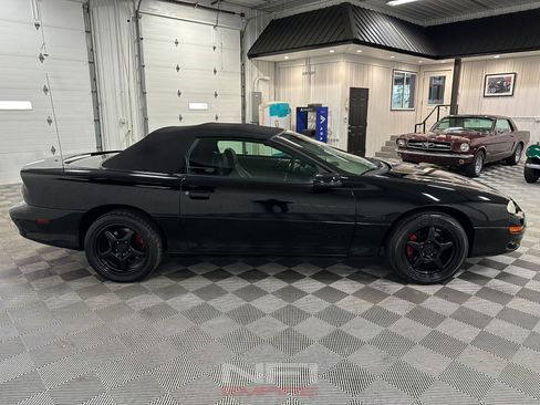 Used 2002 Chevrolet Camaro Z28 image 13