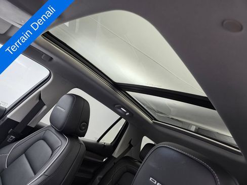 Used 2026 GMC Terrain Denali AWD/4WD image 12