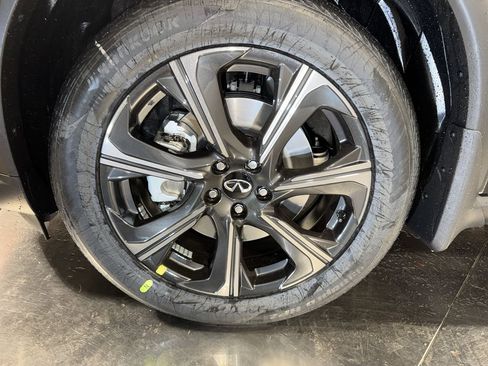 New 2026 INFINITI QX60 Autograph w/ Dark Cargo Package image 10