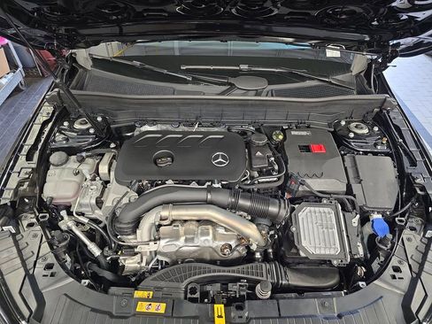 New 2026 Mercedes-Benz GLB 250 GLB 250 image 33