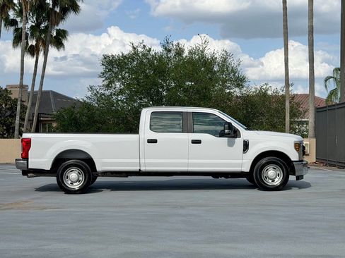 Used 2018 Ford F250 XL w/ Power Equipment Group image 24