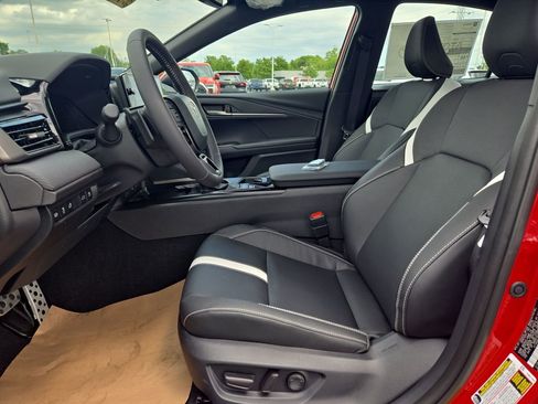 New 2026 Toyota Camry SE FWD image 9