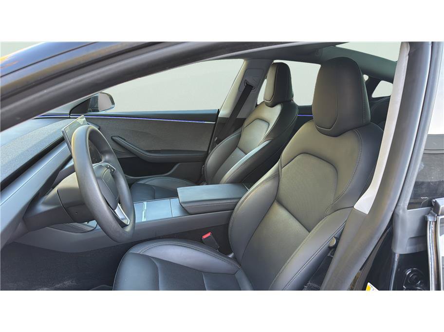 Used 2025 Tesla Model 3 Long Range RWD image 17