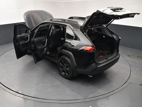 Used 2020 Toyota RAV4 TRD Off-Road AWD/4WD image 28