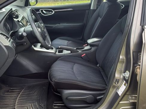 Used 2016 Nissan Sentra SV FWD image 12