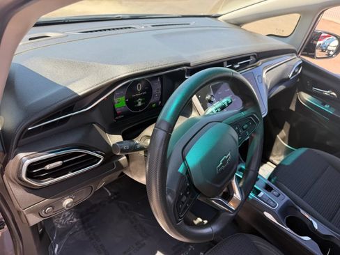 Used 2023 Chevrolet Bolt LT w/ Driver Confidence Package FWD image 11