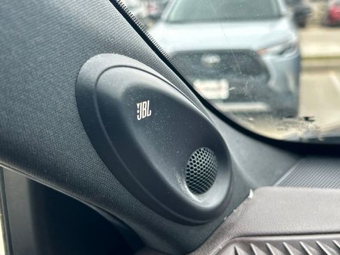 Used 2021 Toyota Highlander Platinum image 39