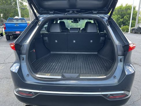 Used 2021 Toyota Venza Limited w/ Advanced Technology Package image 28