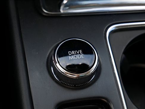 Used 2024 Lincoln Corsair Grand Touring w/ Equipment Group 301A image 28