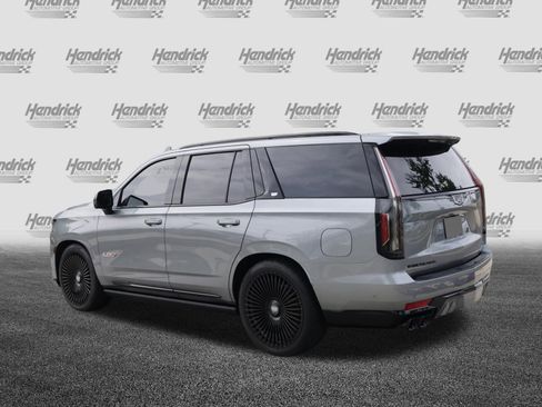 Used 2024 Cadillac Escalade V w/ LPO, ONYX Package image 7