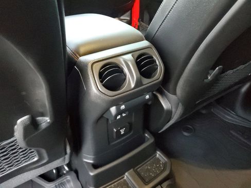 Certified 2022 Jeep Wrangler Unlimited Rubicon w/ LED Lighting Group image 13