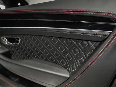 Used 2020 Bentley Continental GT image 43