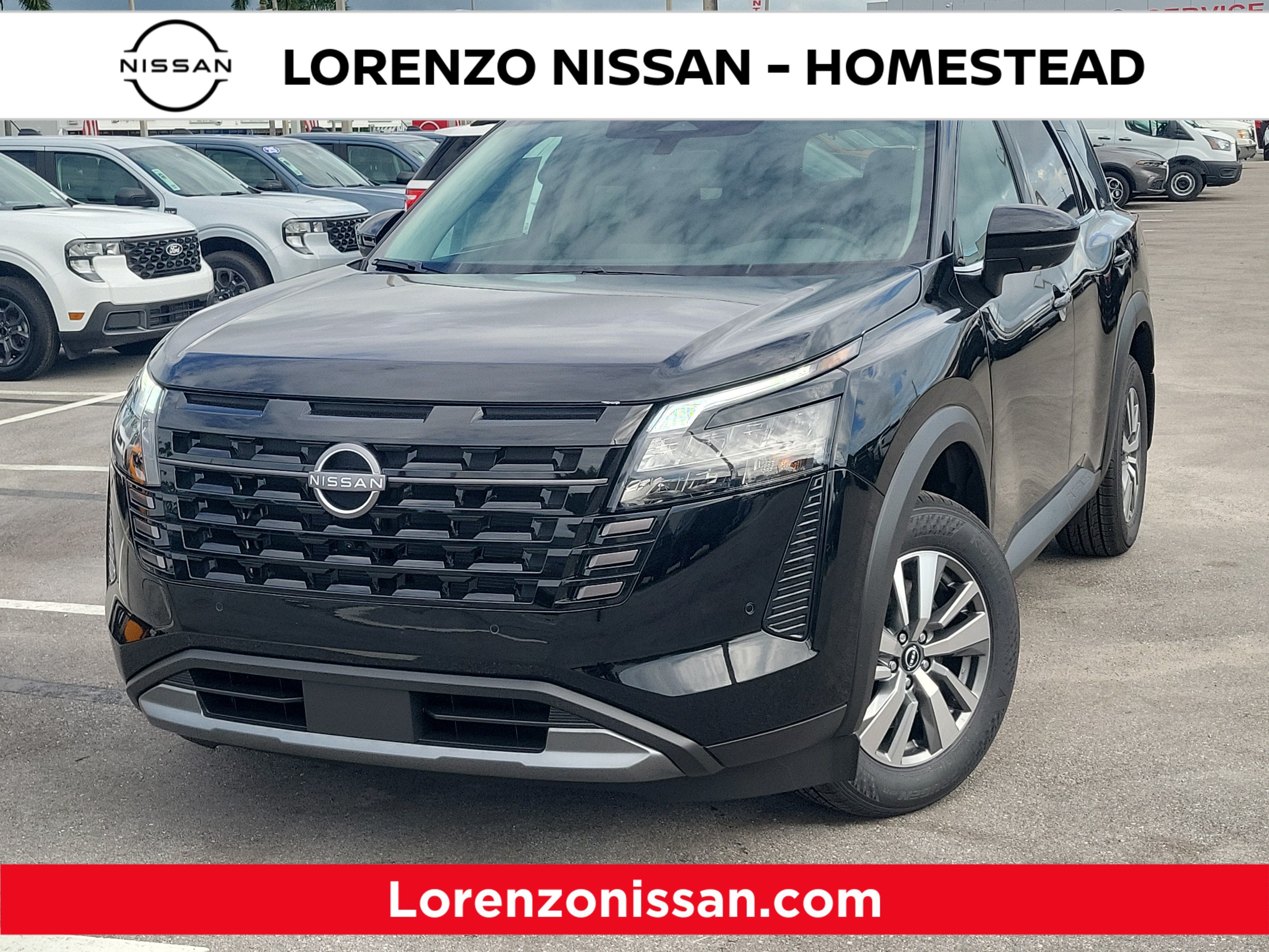New 2026 Nissan Pathfinder SL FWD image 1