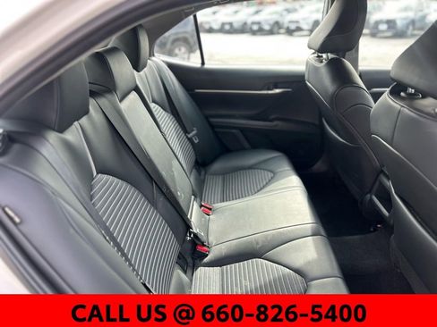 Used 2024 Toyota Camry SE image 7