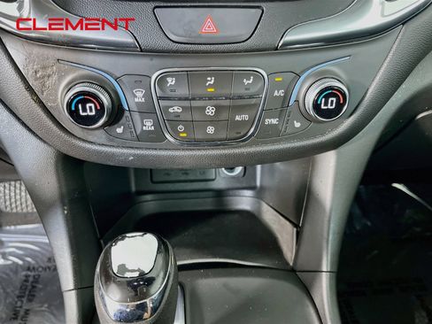 Used 2020 Chevrolet Equinox LT FWD image 20