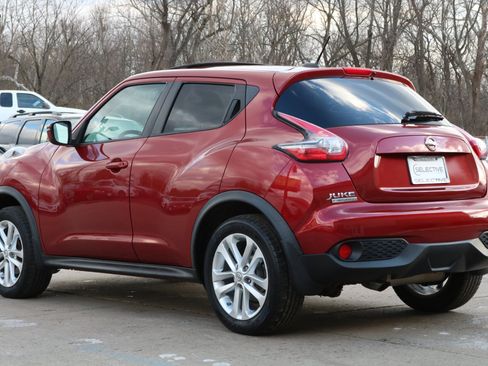Used 2015 Nissan Juke SV w/ Cold Weather Package image 14