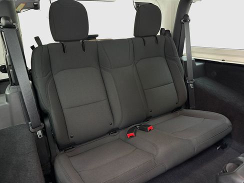 Used 2021 Jeep Wrangler Sport S image 42