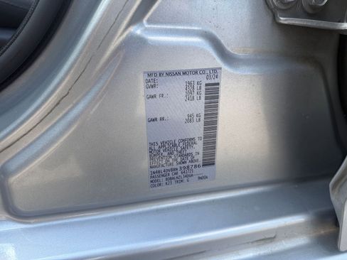 Used 2024 Nissan Altima 2.5 SV FWD image 29