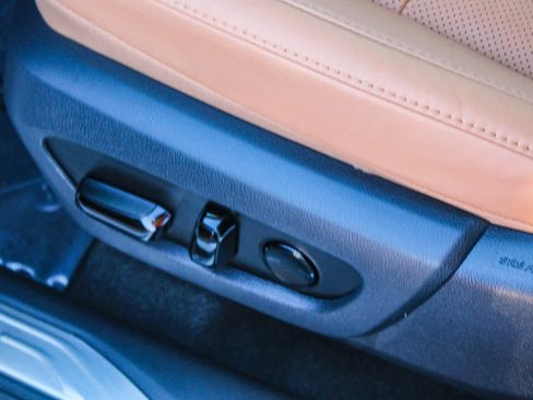 Used 2025 Lexus RX 350 Premium image 18