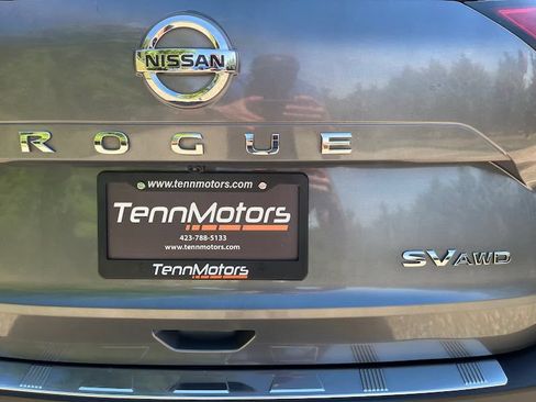 Used 2021 Nissan Rogue SV w/ Premium Package AWD/4WD image 24