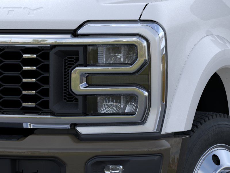New 2026 Ford F450 King Ranch w/ FX4 Off-Road Package AWD/4WD image 18