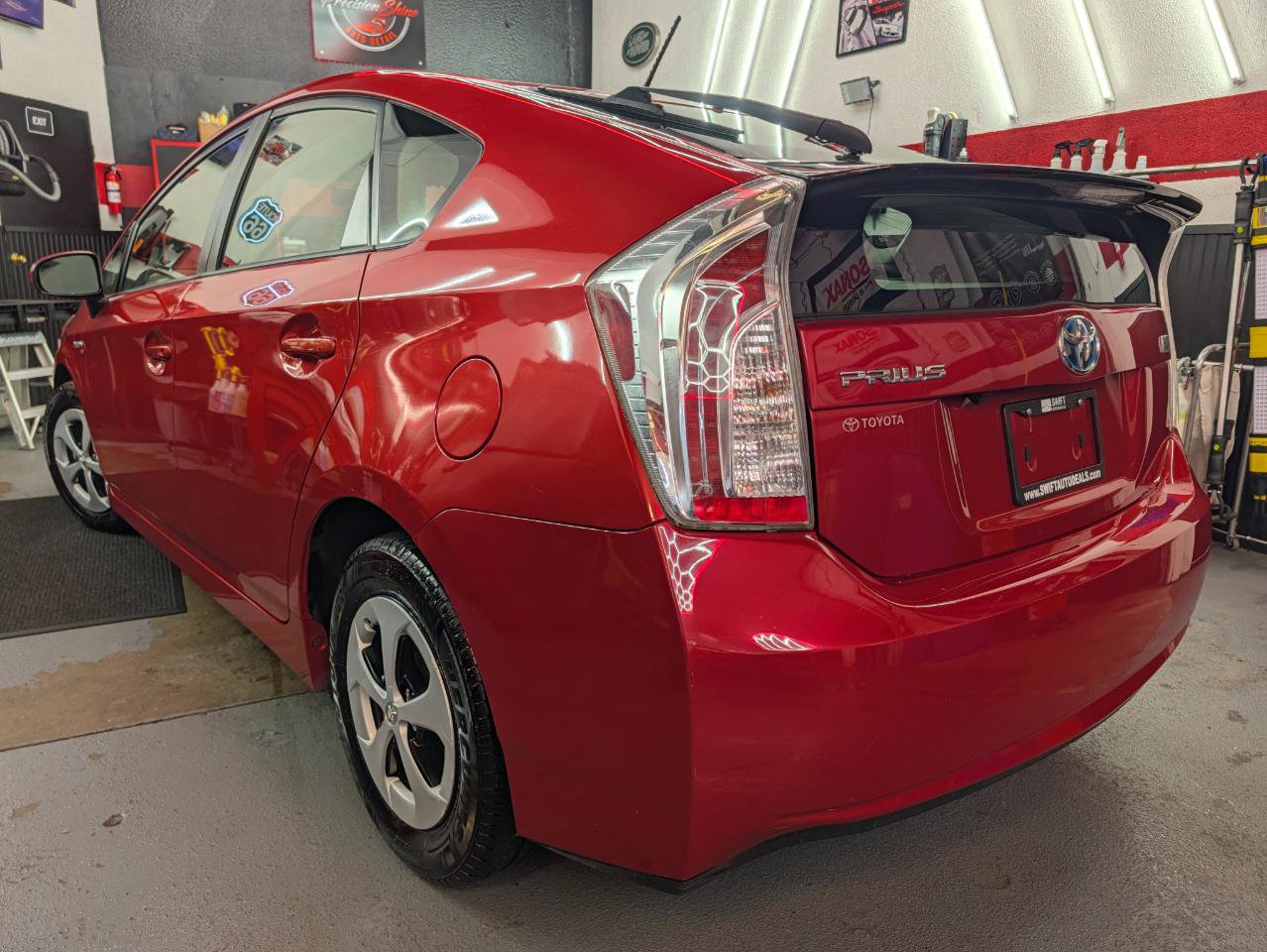 Used 2013 Toyota Prius Two FWD image 4