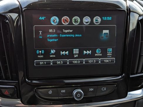 Used 2018 Chevrolet Traverse LT AWD/4WD image 22
