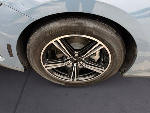 Used 2025 Ford Mustang Premium image 14