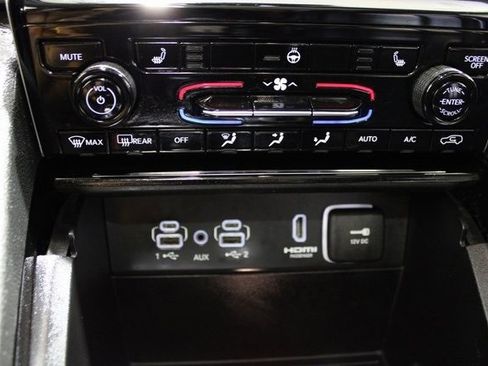 Used 2023 Jeep Grand Cherokee 4WD 4xe image 11