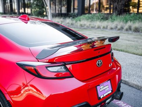 Used 2023 Toyota GR86 image 33