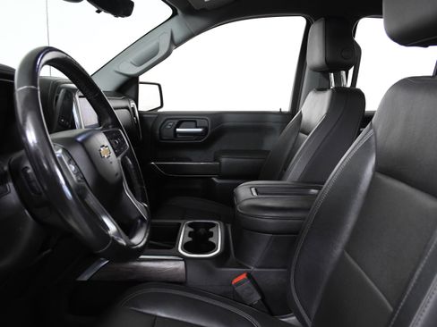Used 2019 Chevrolet Silverado 1500 LTZ w/ LTZ Plus Package image 18