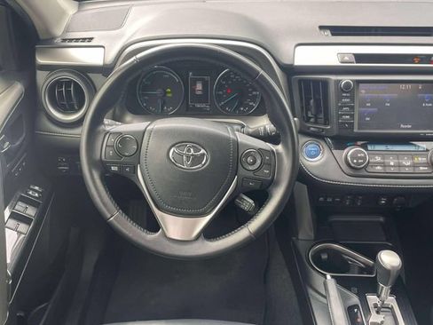 Used 2017 Toyota RAV4 Limited w/ Carpet Mat Package AWD/4WD image 16