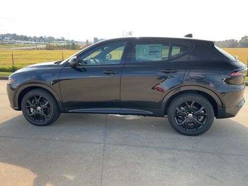 New 2024 Dodge Hornet R/T Plus w/ Tech Pack Plus w/o Parking image 5