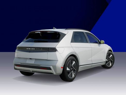 New 2026 Hyundai Ioniq 5 Limited image 4