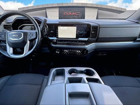 Used 2023 GMC Sierra 1500 Elevation image 14