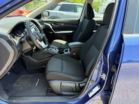 Used 2018 Nissan Rogue S AWD/4WD image 16