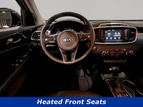 Used 2018 Kia Sorento EX FWD image 8
