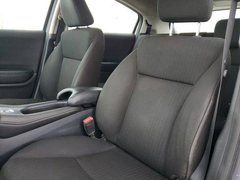 Used 2018 Honda HR-V LX image 26