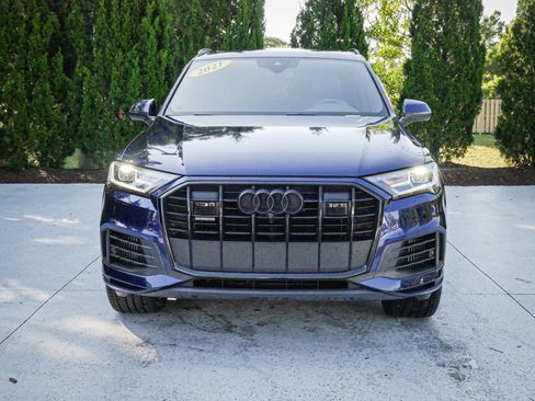 Used 2021 Audi Q7 3.0T Premium Plus w/ Executive Package AWD/4WD image 3