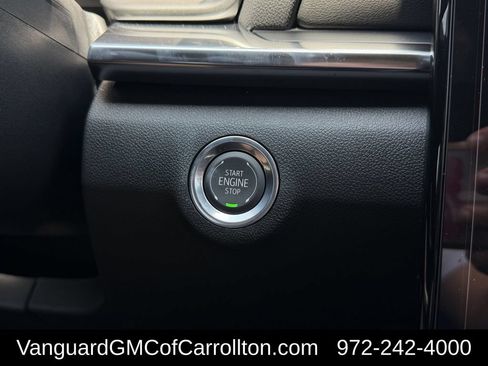 New 2027 GMC Terrain Elevation w/ Technology Package II FWD image 18