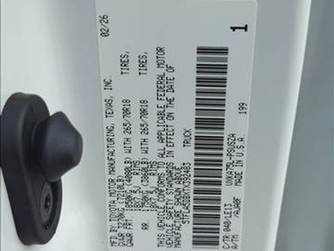 Used 2026 Toyota Tundra SR5 w/ SR5 Premium Package AWD/4WD image 25
