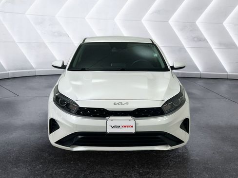 Used 2024 Kia Forte LXS image 2