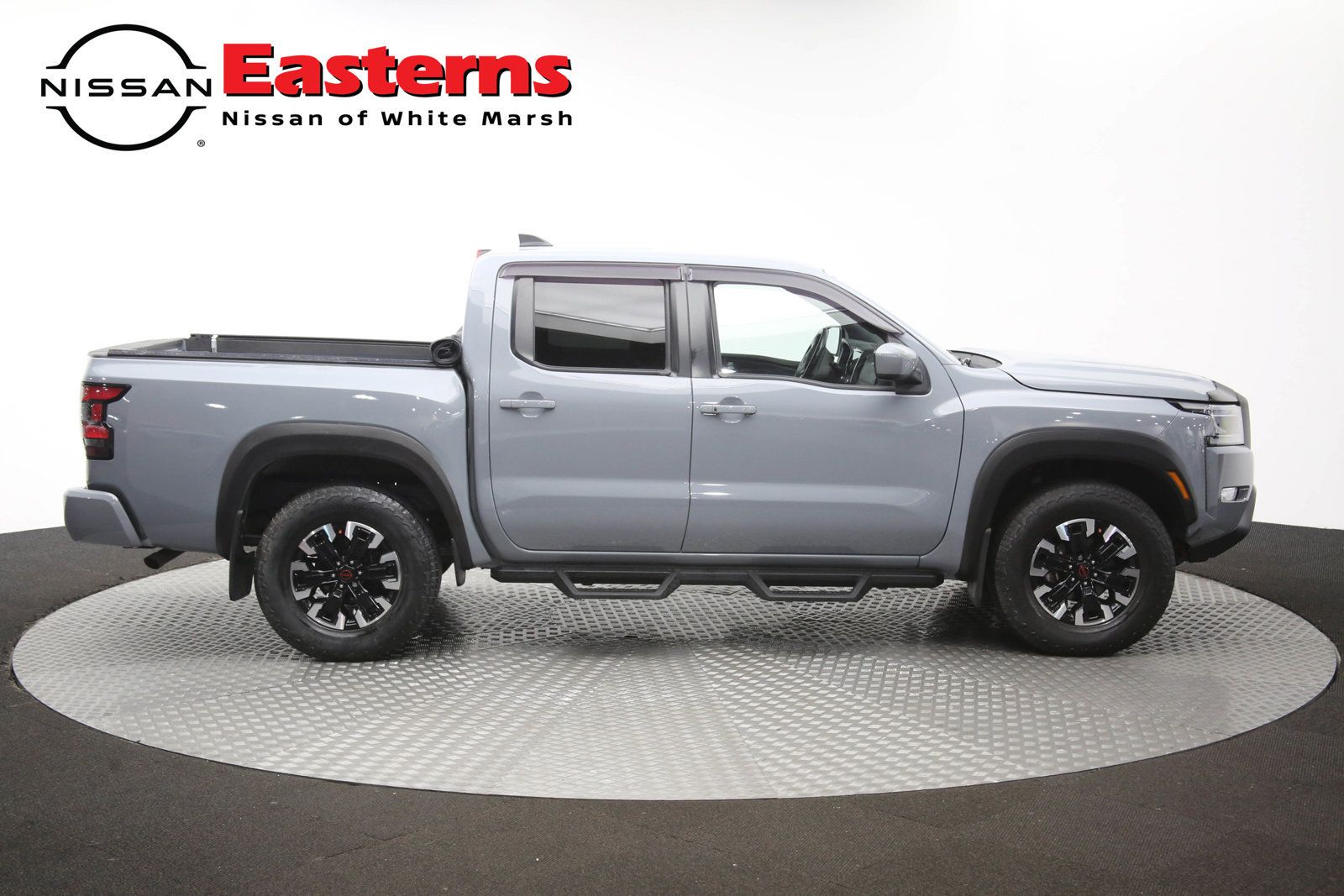 Used 2023 Nissan Frontier PRO-4X w/ Technology Package AWD/4WD image 41